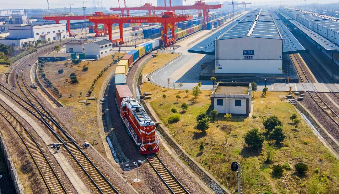 Europa-Drehscheibe China-Europe Railway Express LHZ Europäisches Distributionszentrum